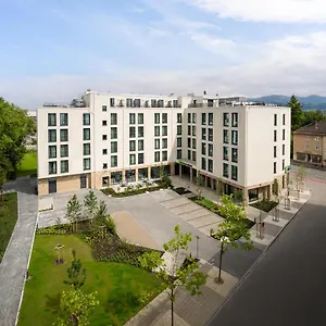 Отель Express - By Ihg