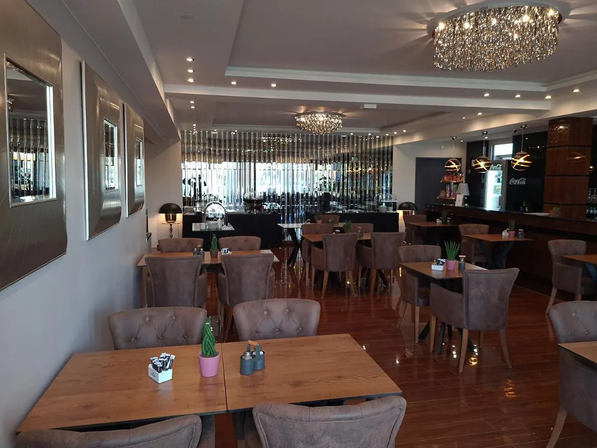 Hotel Starton Am Ingolstadt Village