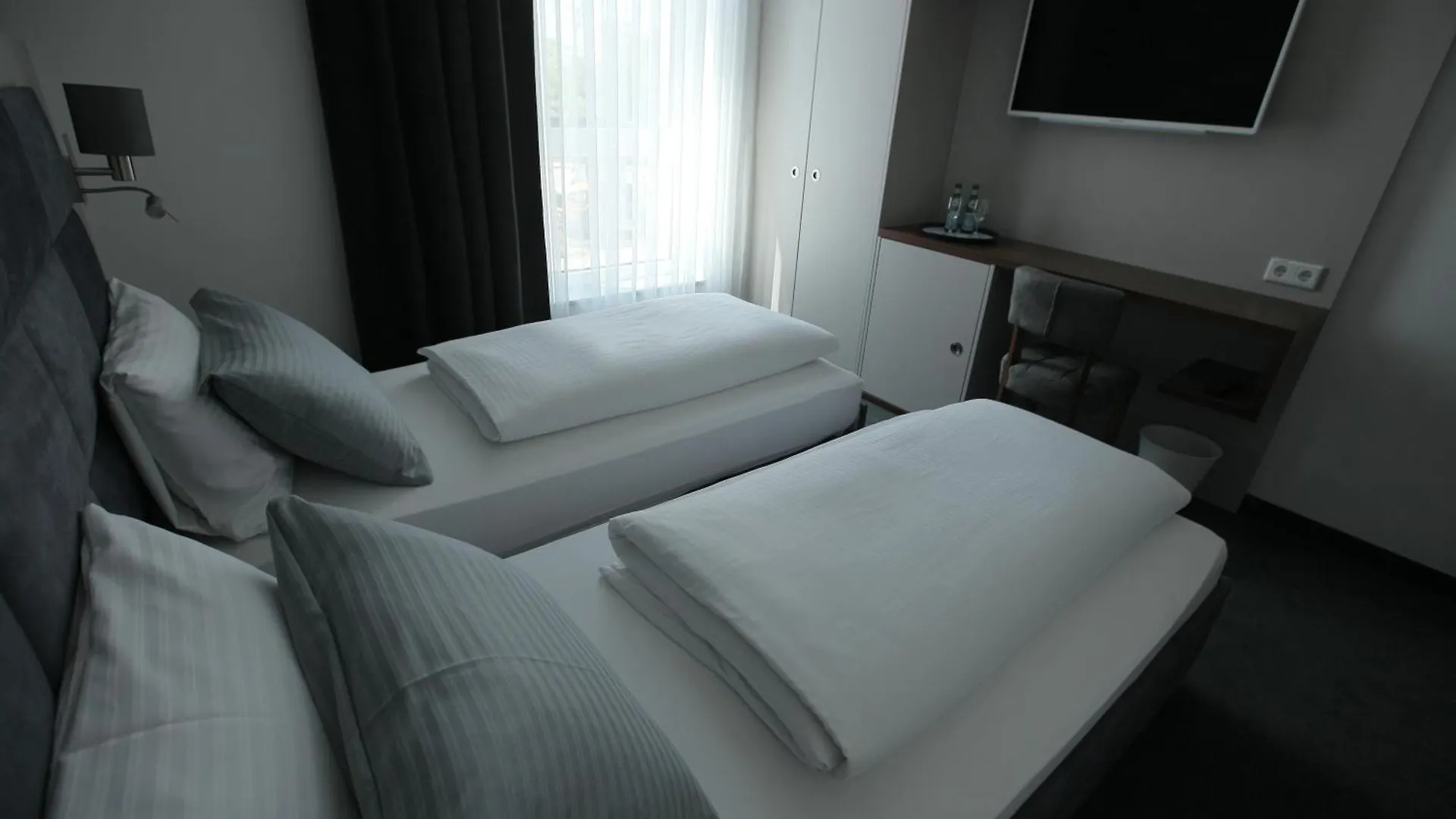 Hotel Starton Am Ingolstadt Village 3*,