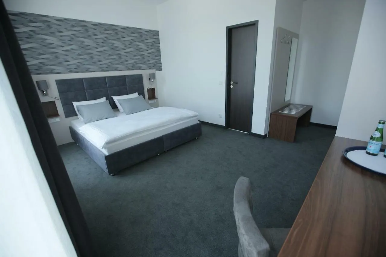 Hotel Starton Am Ingolstadt Village